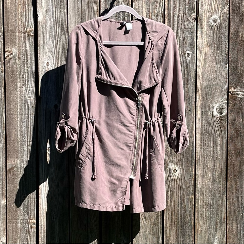 H&M Divided asymmetrical lightweight long zip up hooded trench coat size 6